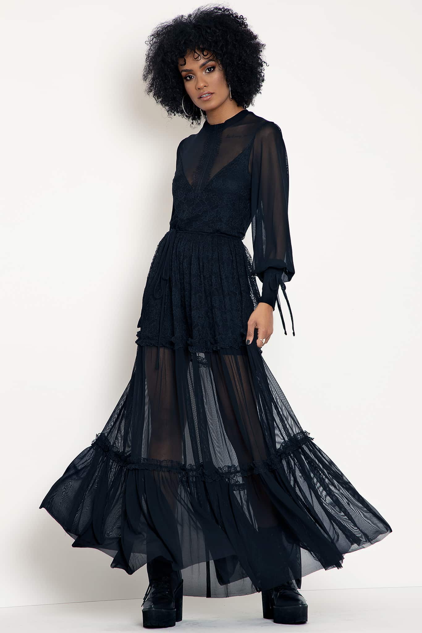 Emily Ratajkowski Wore Sheer Dress to New York Fashion Week Party—See Pic |  Glamour